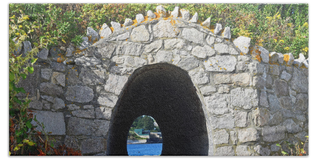 Newport Bath Towel featuring the photograph Tunnel to the sea Newport RI Cliff Walk by Toby McGuire