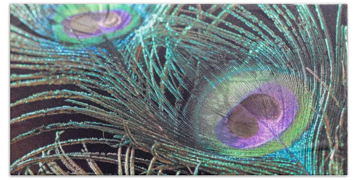 Peacock Feather Bath Towel featuring the photograph Turquoise Feather by Angela Murdock