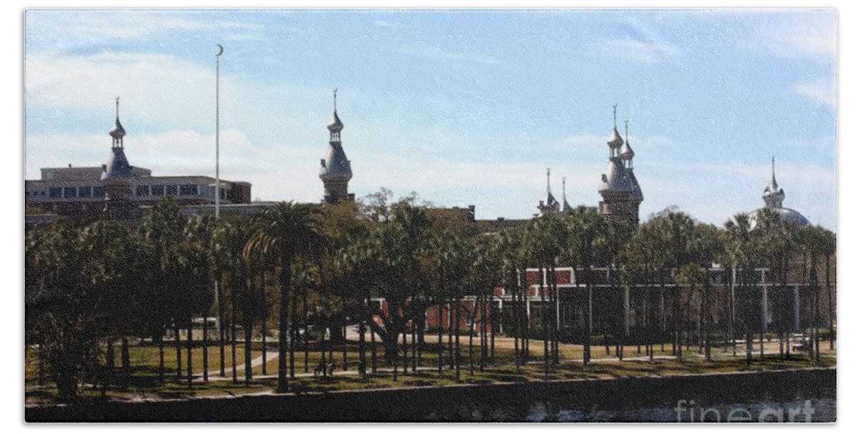 Tampa Bath Towel featuring the photograph University of Tampa by Carol Groenen