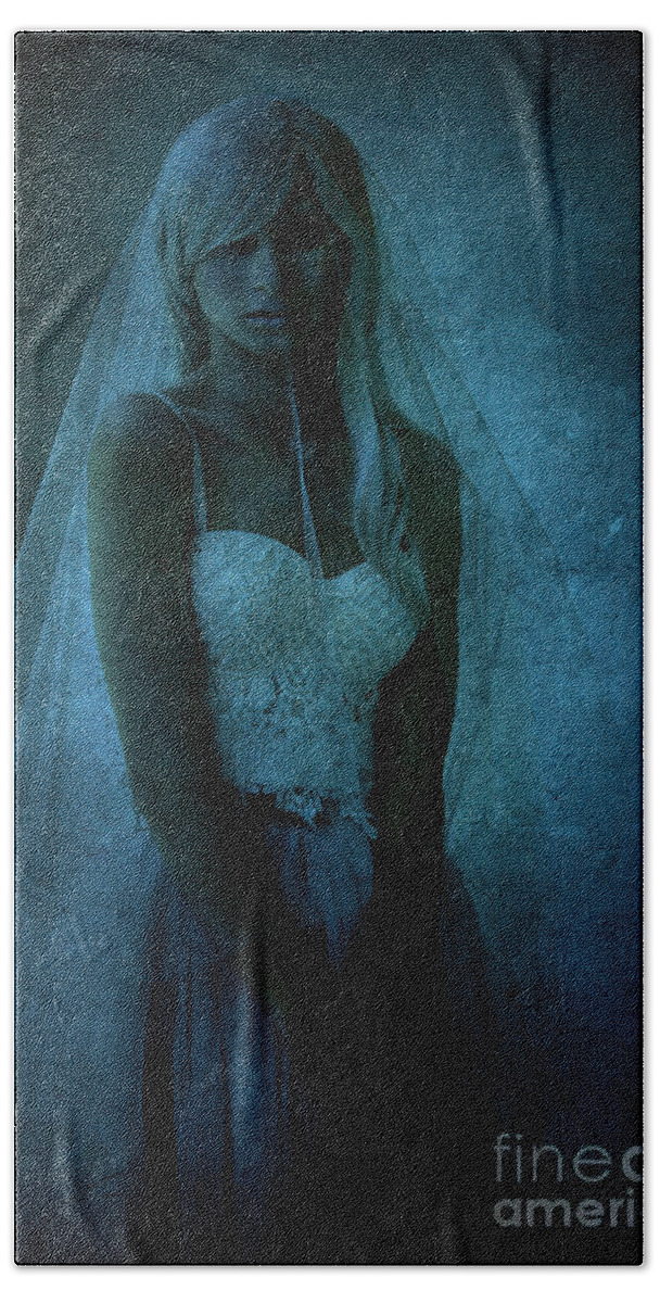 Woman Bath Towel featuring the photograph Veiled Lady by Diane Diederich