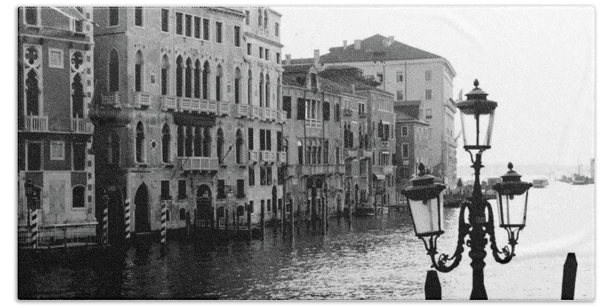 Black And White Bath Towel featuring the photograph Venetian Canal by Rebekah Zivicki