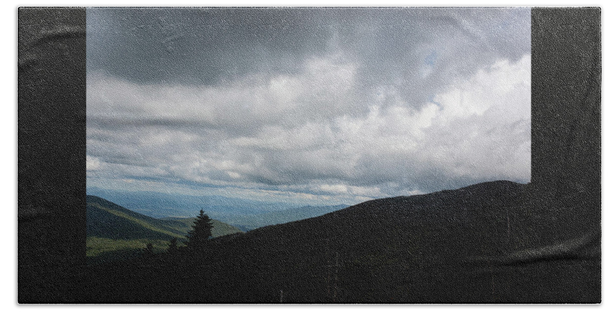Photograph Bath Towel featuring the photograph View from Mount Washington by Suzanne Gaff