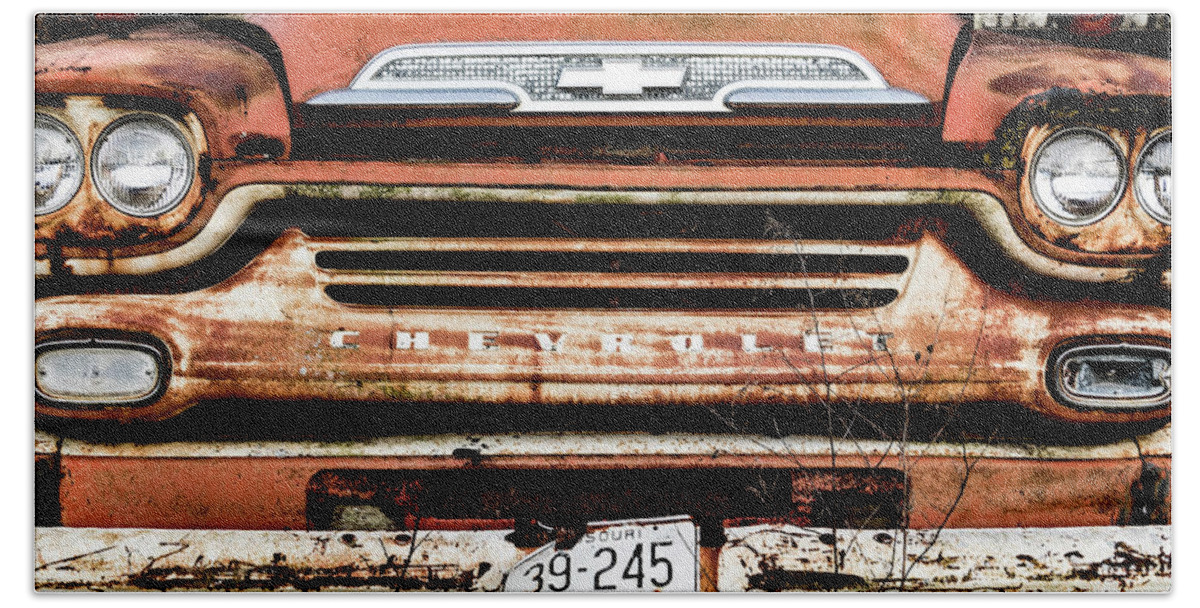 Chevrolet Bath Towel featuring the photograph Viking Red by Holly Ross