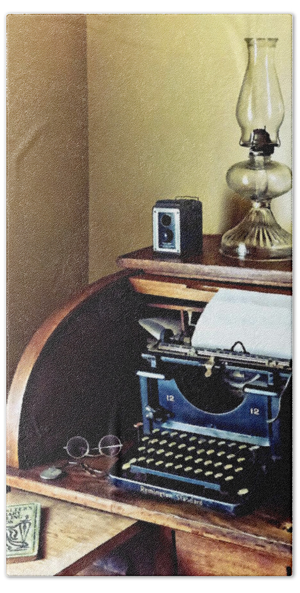 Typewriter Bath Towel featuring the photograph Vintage 1920s Typewriter in Home Office by Susan Savad