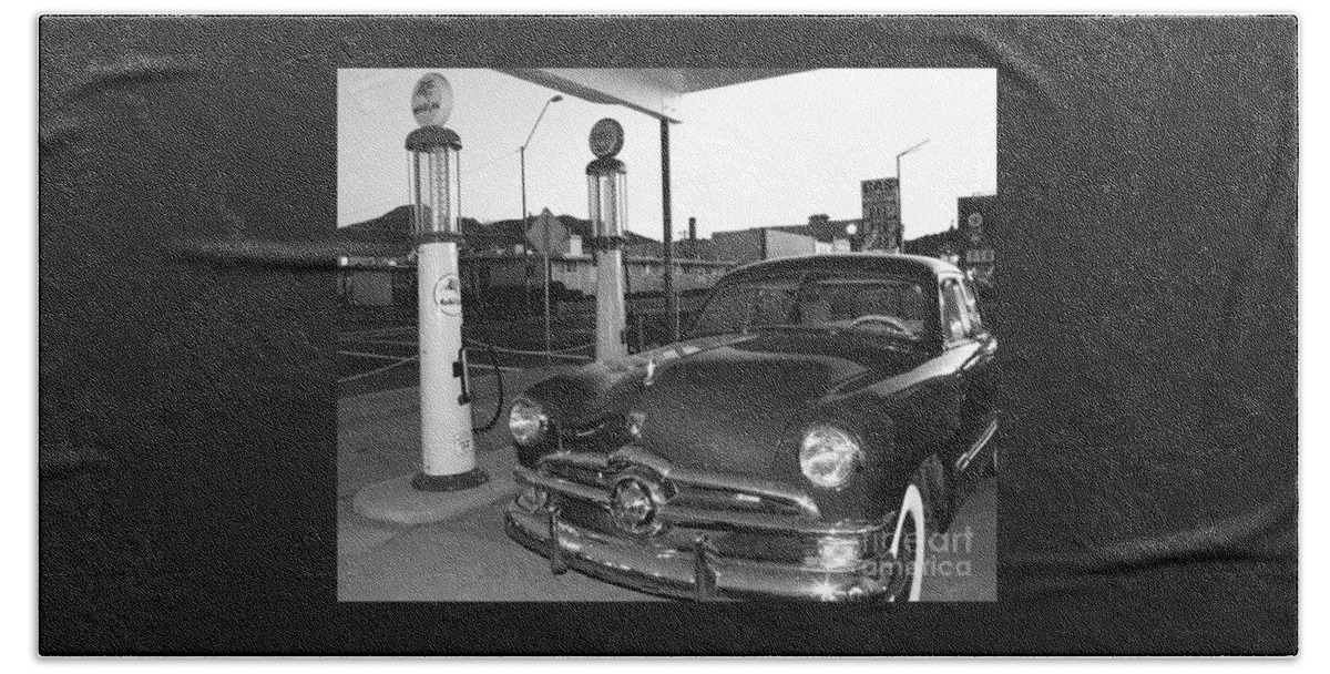 Vintage Car Bath Towel featuring the photograph Vintage Ford by Rebecca Margraf