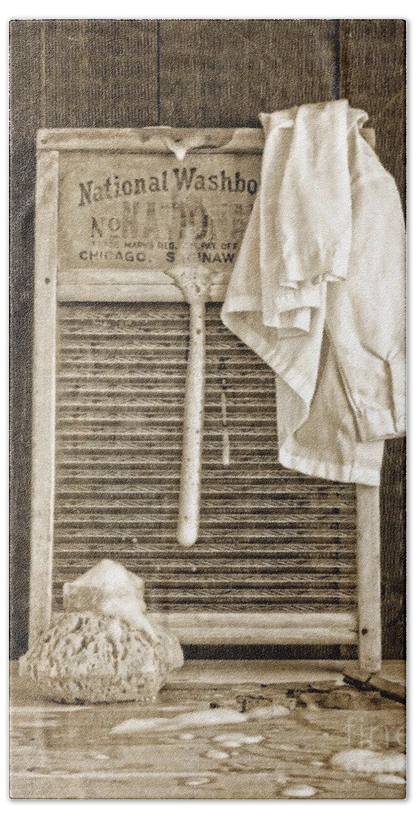 Laundry Bath Towel featuring the photograph Vintage Laundry Room by Edward Fielding