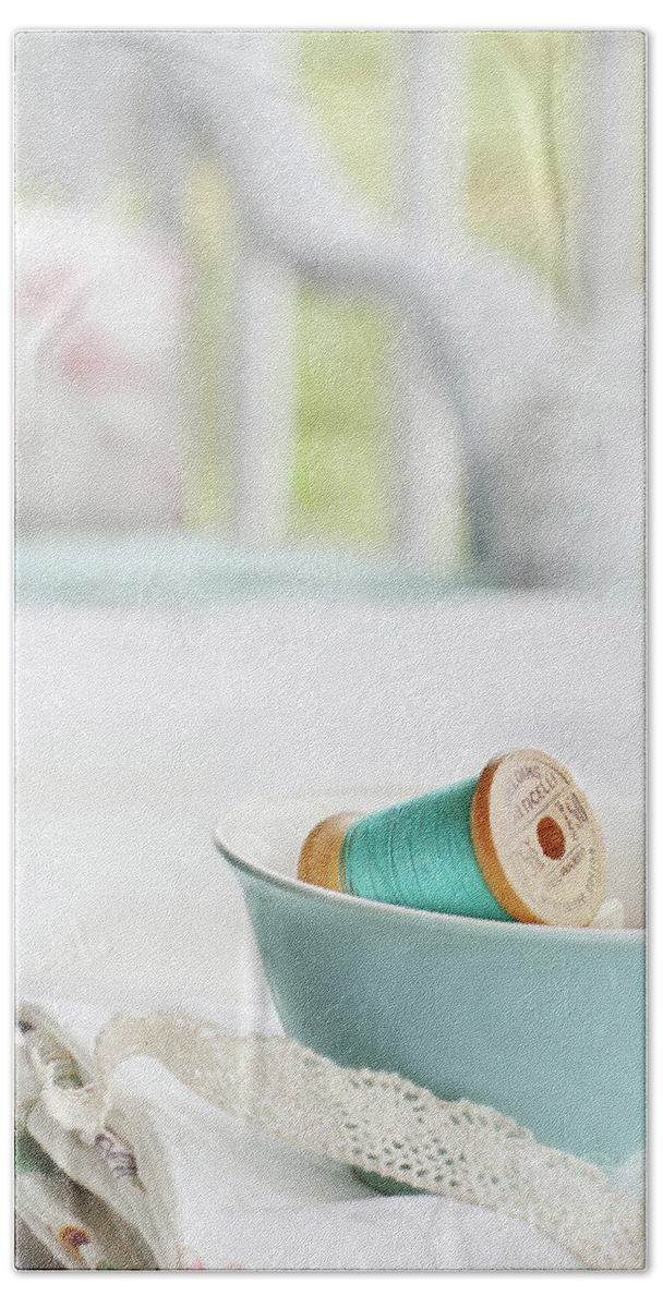 Vintage Bath Towel featuring the photograph Vintage Wooden Spools of Thread in Vintage Tea Cup by Stephanie Frey