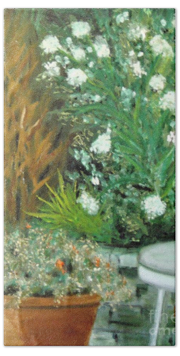 Plein Air Bath Towel featuring the painting Virginia's Garden by Laurie Morgan