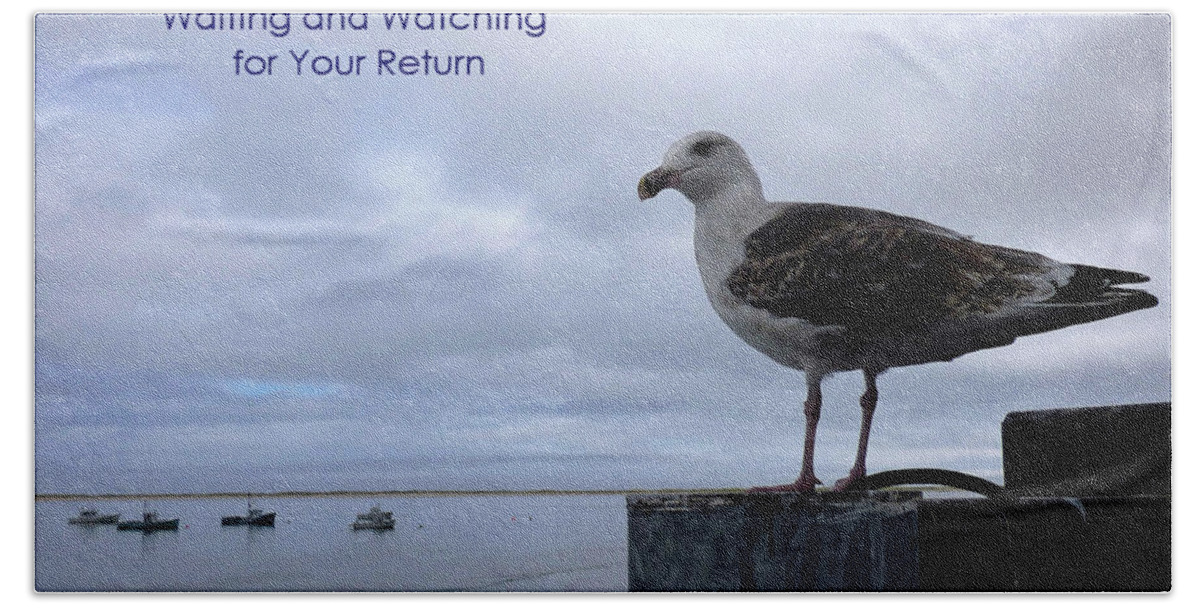 Greeting Card Bath Towel featuring the photograph Waiting and Watching Card by Sharon Williams Eng