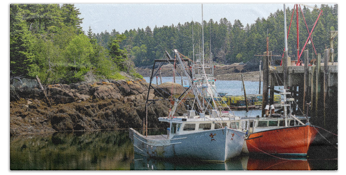 New Brunswick Hand Towel featuring the photograph Waiting for the Tide by Holly Ross