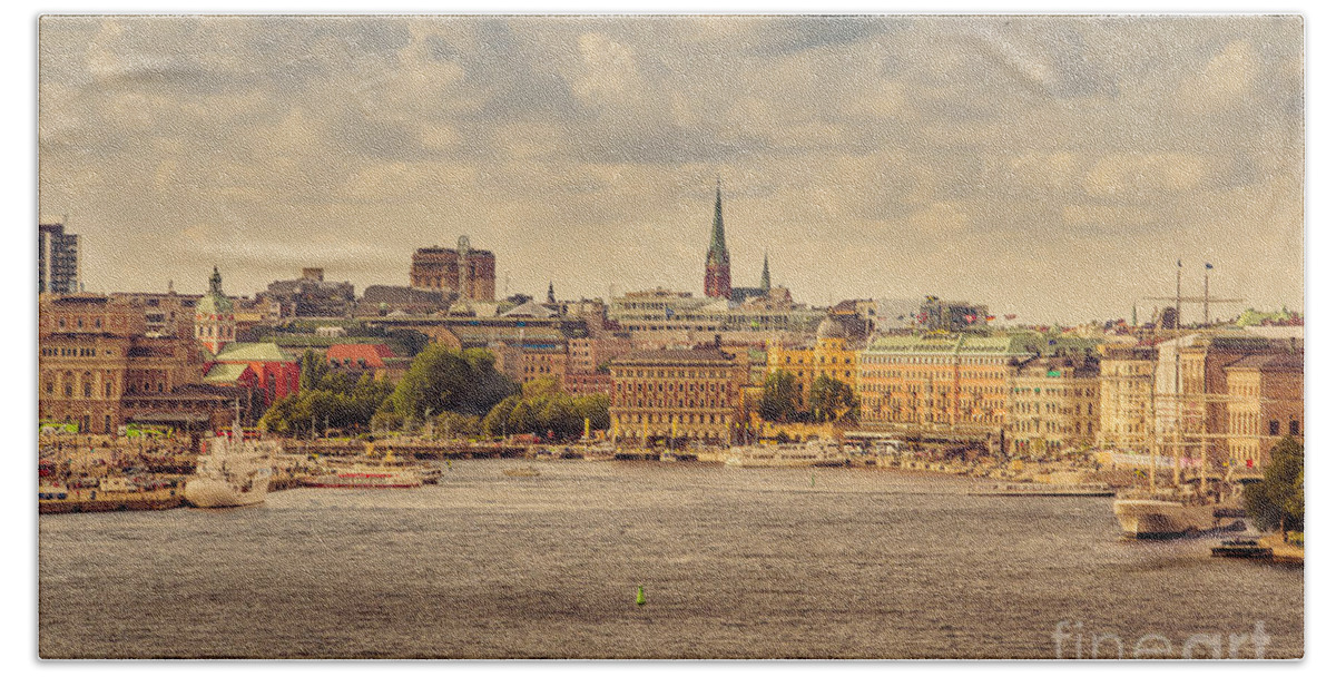 Stockholm Bath Towel featuring the photograph Warm Stockholm View by RicardMN Photography