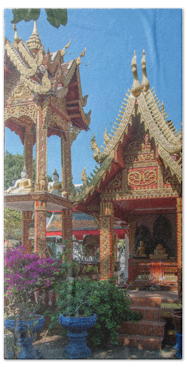 Scenic Bath Towel featuring the photograph Wat Mahawan Bell Tower and Shrine DTHLU0297 by Gerry Gantt