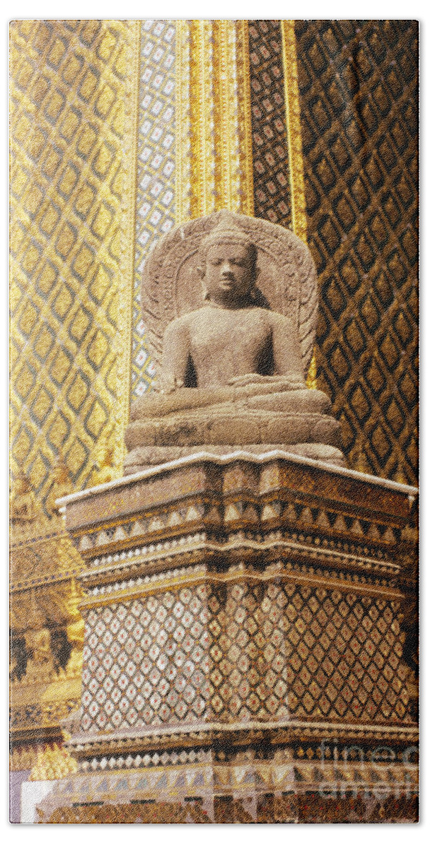 Architecture Hand Towel featuring the photograph Wat Phra Kaew by Gloria and Richard Maschmeyer - Printscapes