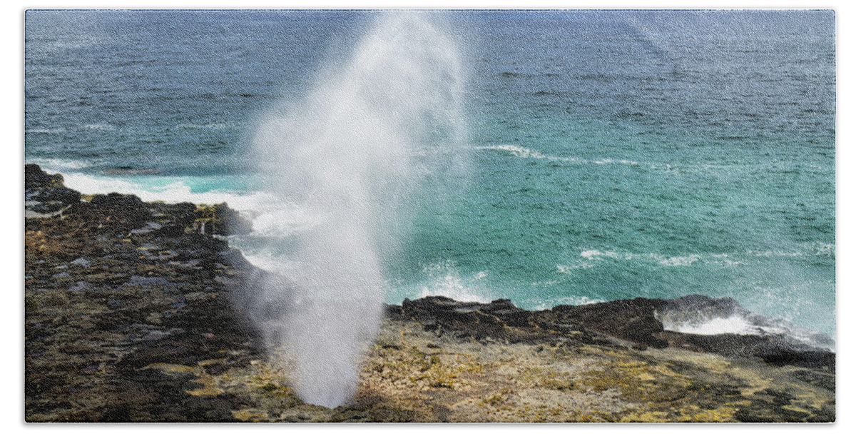 Hawaii Bath Towel featuring the photograph Water Spout by Jason Wolters