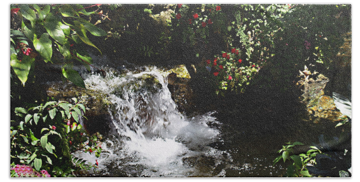 Water Hand Towel featuring the photograph Waterfall by Bob Johnson