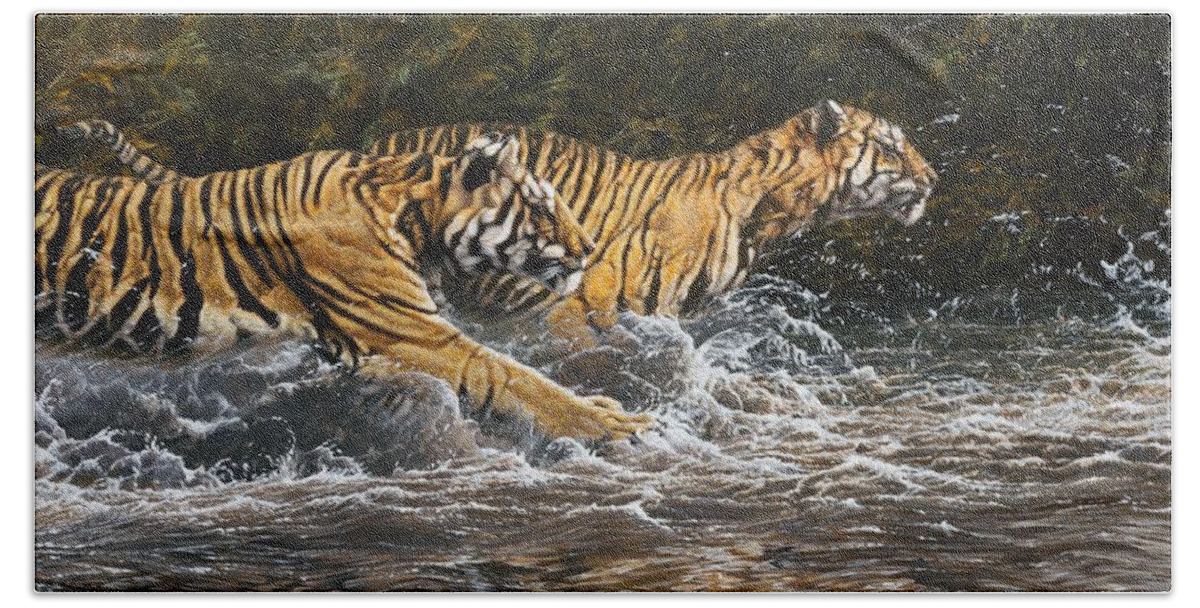 Tiger Hand Towel featuring the painting Wet and Wild by Alan M Hunt