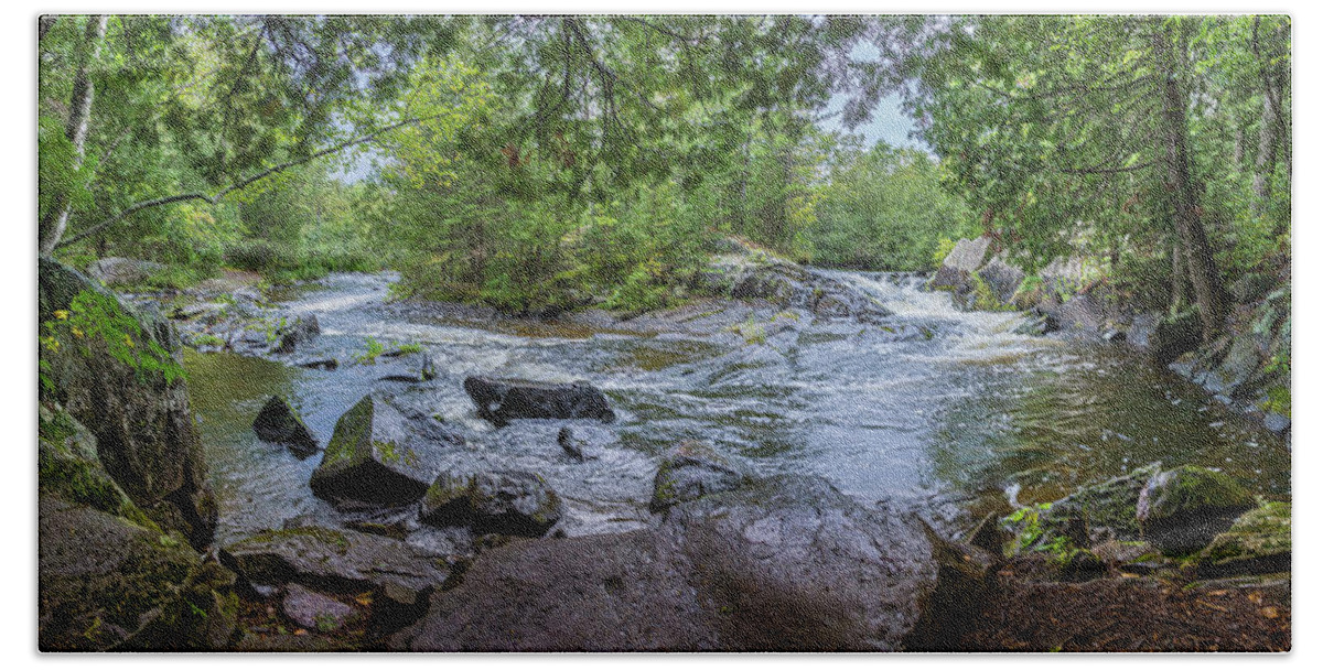 Bill Pevlor Hand Towel featuring the photograph Wilderness Waterway by Bill Pevlor