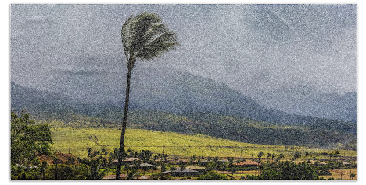 Aloha Bath Towel featuring the photograph Windy day in Maui by Andy Konieczny