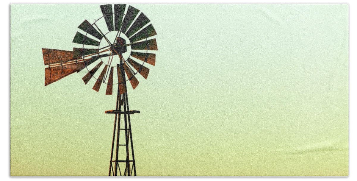 Windmill Bath Towel featuring the photograph Winmill Tint by Todd Klassy