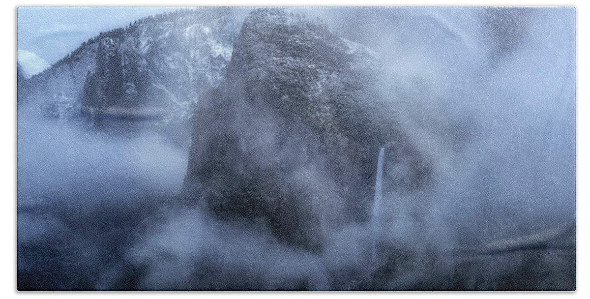 Bridalveil Falls Hand Towel featuring the photograph Wrapped in Fog by Nicki Frates
