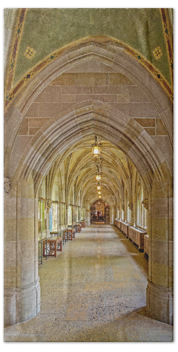 Yale University Bath Towel featuring the photograph Yale University Cloister Hallway by Susan Candelario