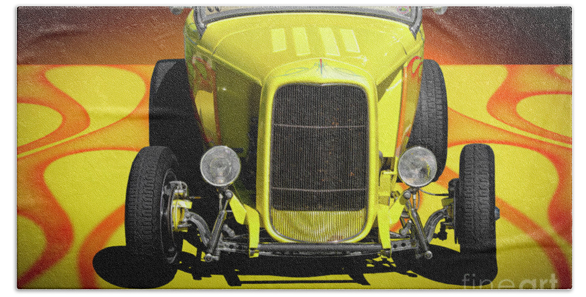 1932 Ford Roadster Bath Towel featuring the photograph 1932 Ford 'Louvers' Roadster by Dave Koontz