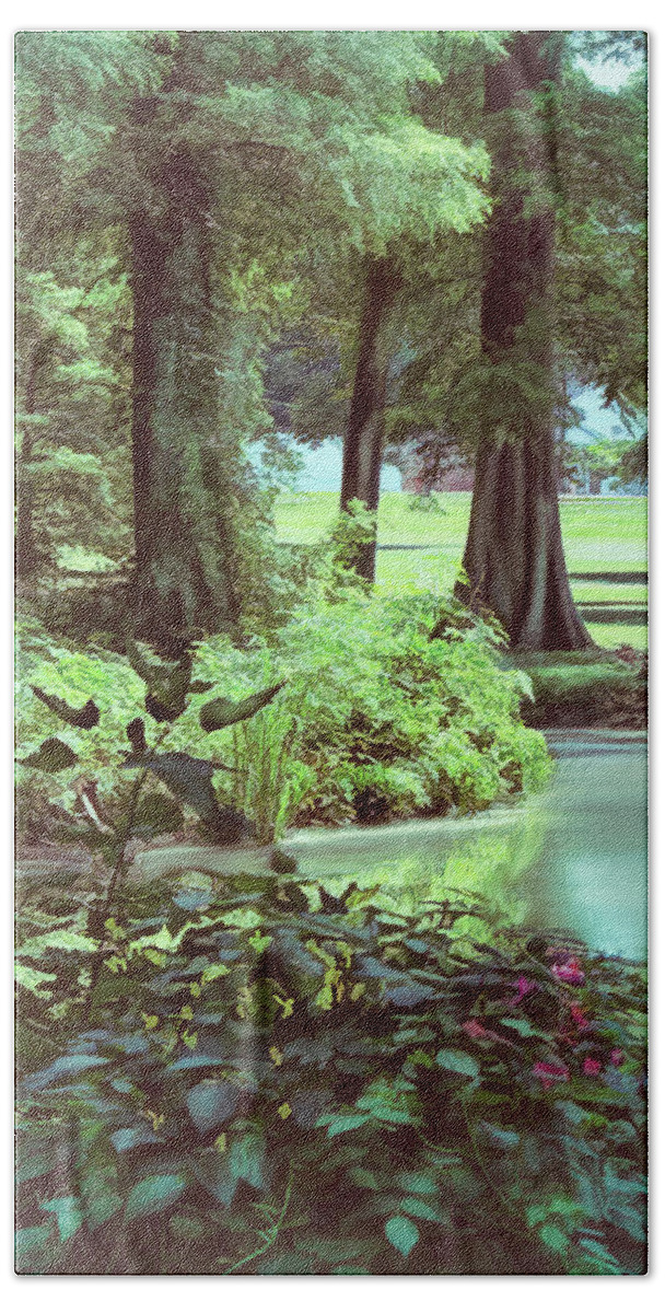 Reelfoot Bath Towel featuring the photograph Bank of Reelfoot Lake #1 by Bonnie Willis