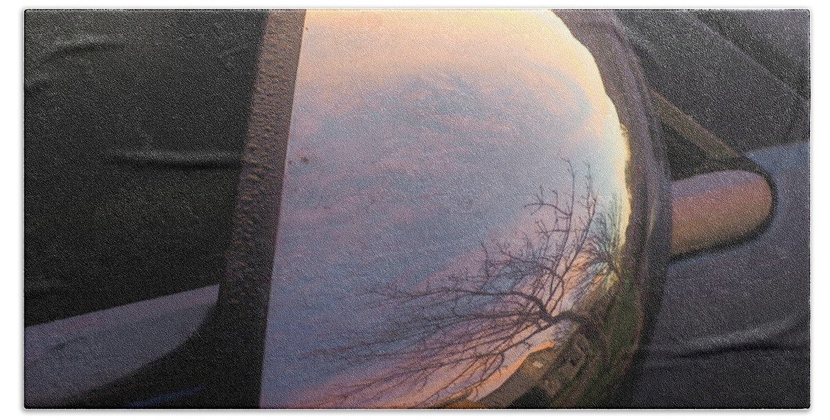 Winter Bath Towel featuring the photograph Frosty Sunrise 2019 #4 by Richard Thomas
