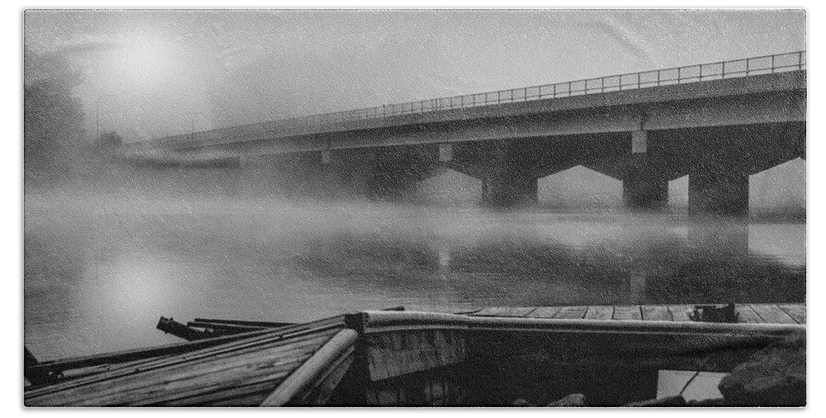 Fog Bath Towel featuring the photograph Morning Fog #1 by Phil S Addis