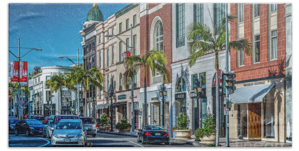 Rodeo Drive Bath Towel featuring the photograph Rodeo Drive Beverly Hills #3 by David Zanzinger