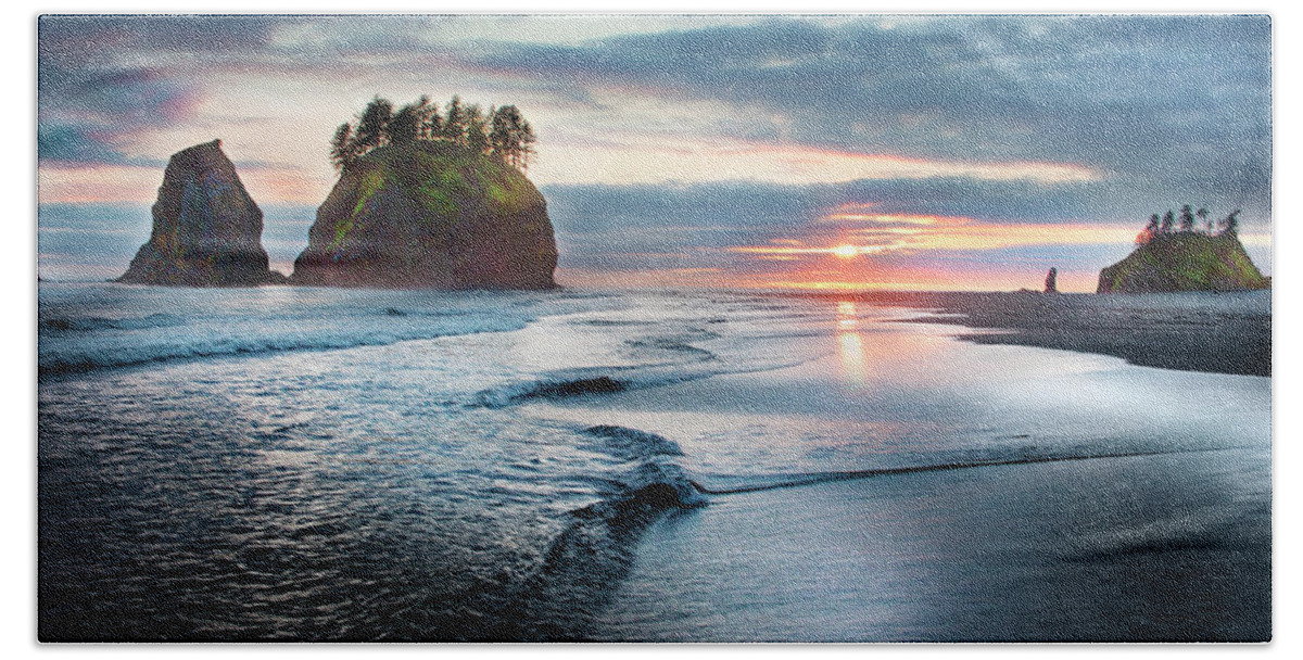 Coastline Hand Towel featuring the photograph Second Beach #1 by David Chasey