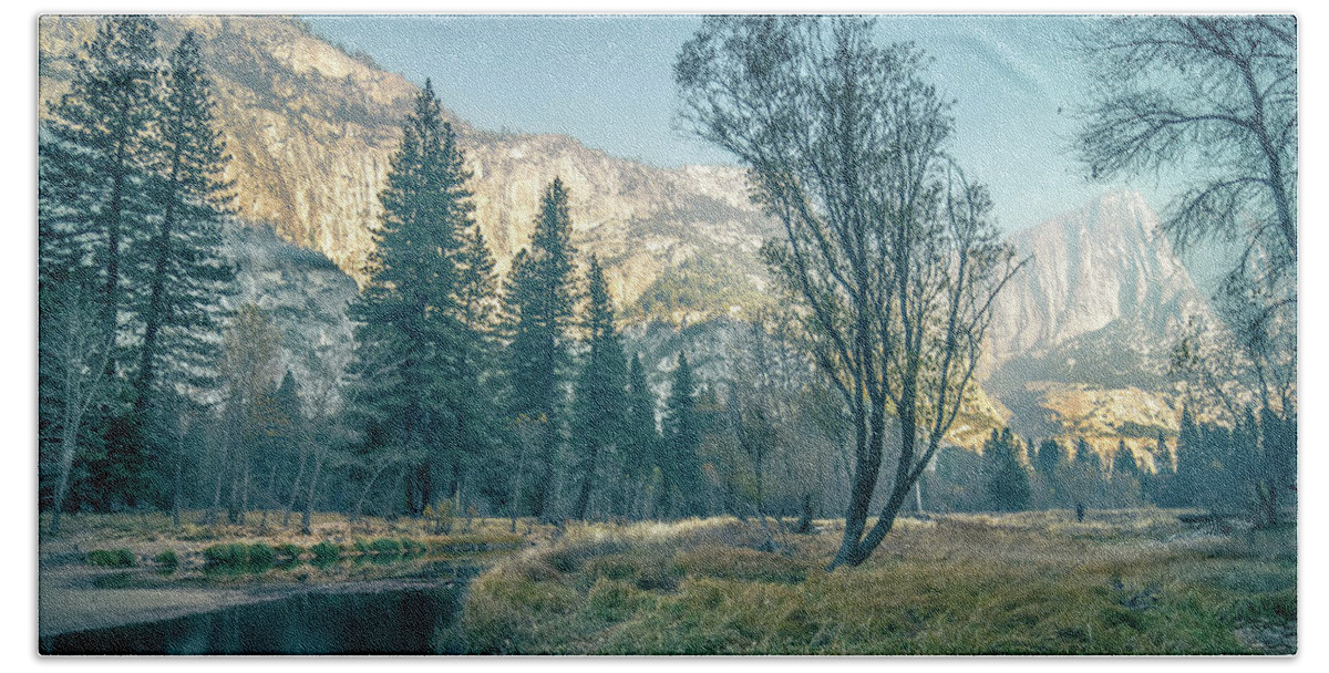 Morning Bath Towel featuring the photograph Yosemite Valley on sunny autumn morning #1 by Alex Grichenko