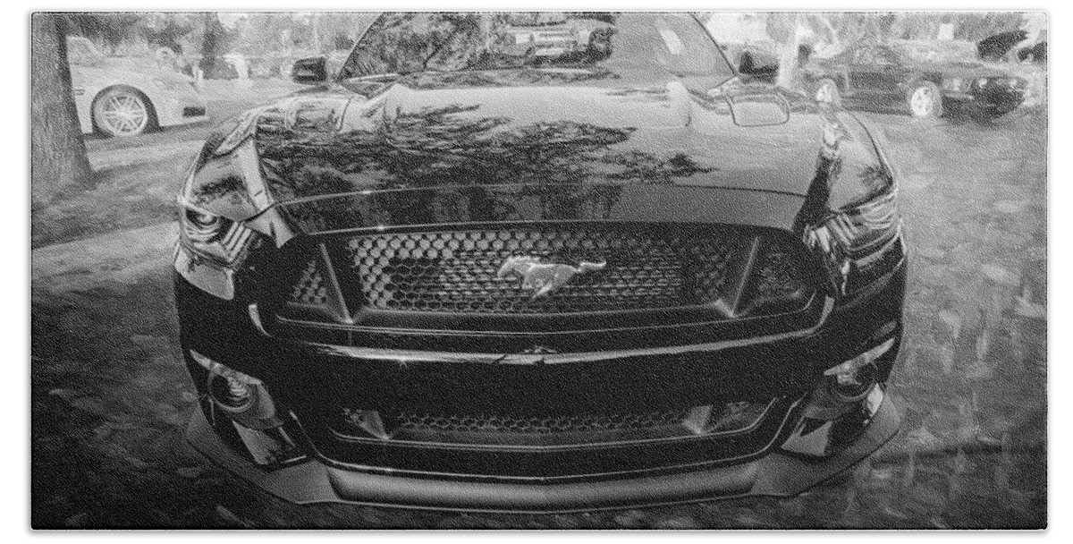 2017 Ford Mustang 5.0 Bath Towel featuring the photograph 2017 Ford Mustang 5.0 104 by Rich Franco
