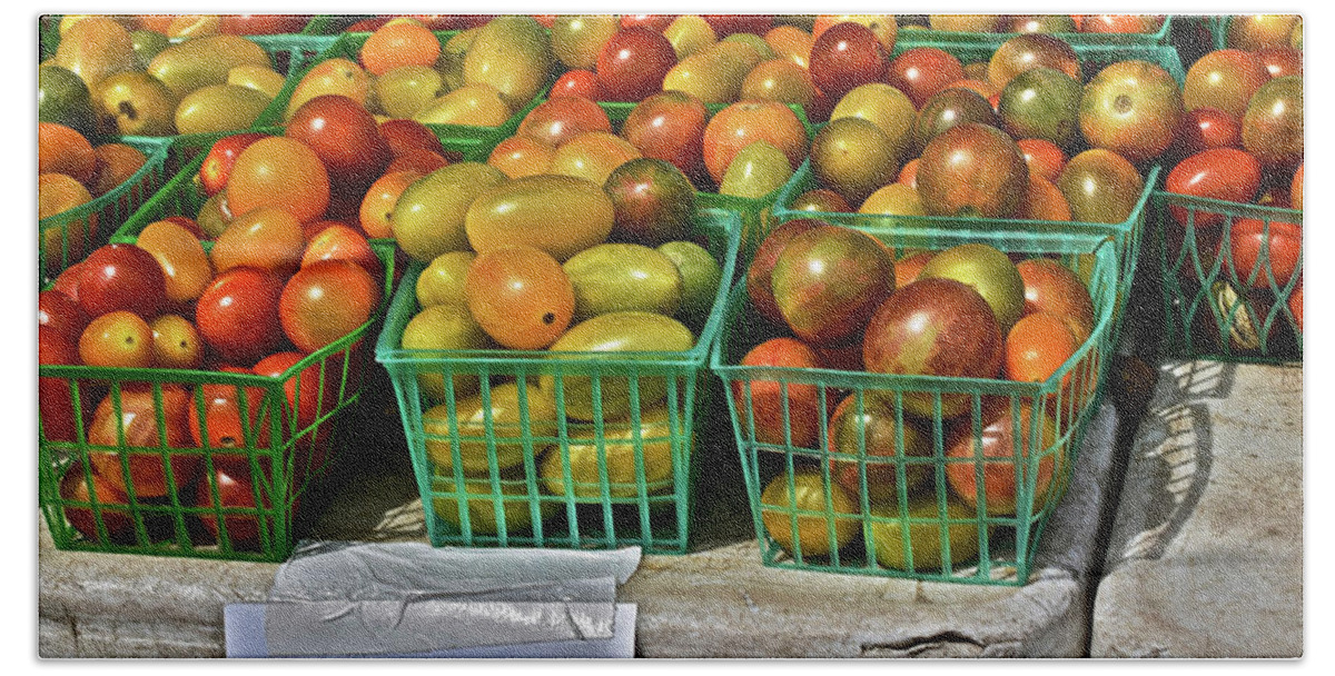 Cherry Tomatoes Bath Towel featuring the photograph 2019 Monona Farmers' Market July Cherry Tomatoes by Janis Senungetuk