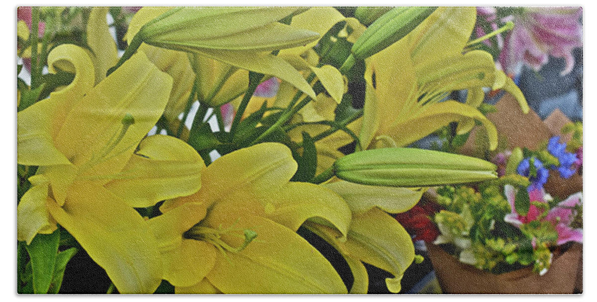 Lilies Bath Towel featuring the photograph 2019 Monona Farmers' Market July Yellow Lilies by Janis Senungetuk