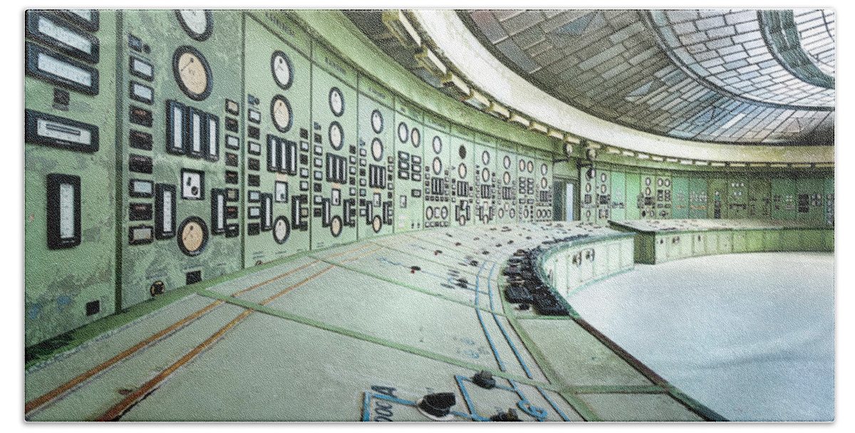 Urban Bath Towel featuring the photograph Abandoned Art Deco Control Room by Roman Robroek