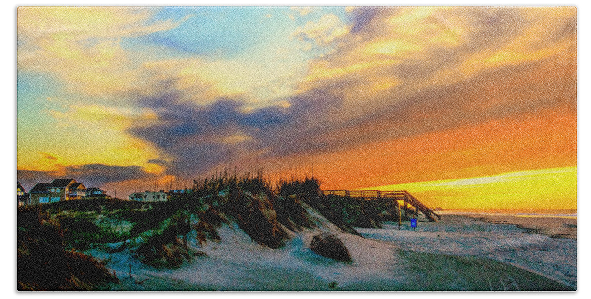 An Idyllic Morning At The Beach Prints Hand Towel featuring the photograph An Idyllic Morning At The Beach by John Harding
