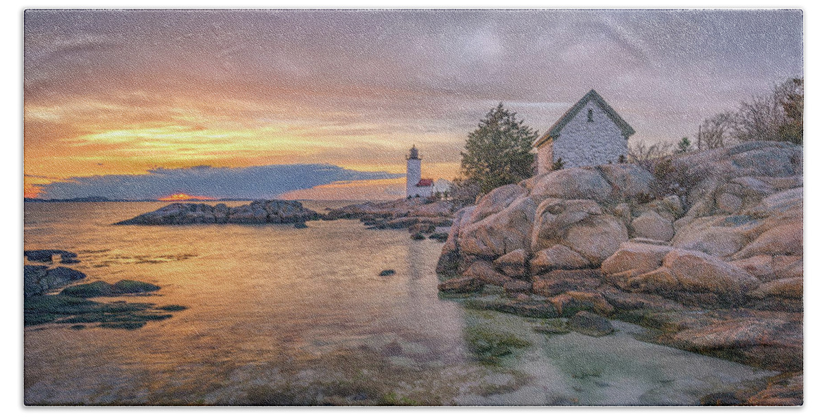Annisquam Bath Towel featuring the photograph April Sunset at Annisquam Harbor Lighthouse by Kristen Wilkinson