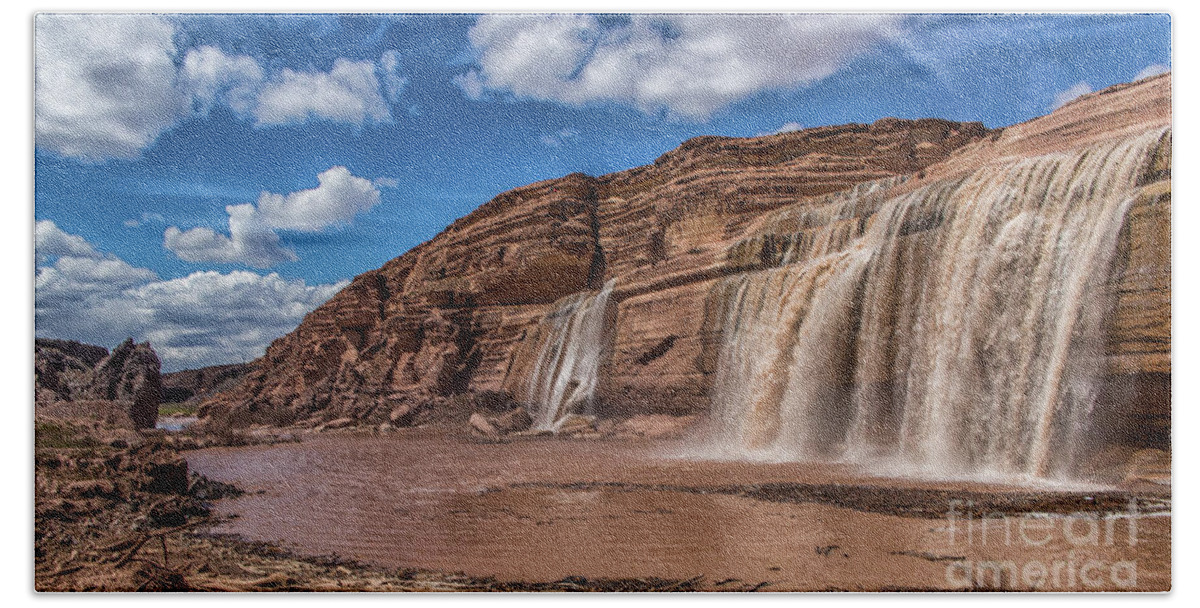 Arizona Bath Towel featuring the photograph Arizona's Grand Falls by Kathy McClure