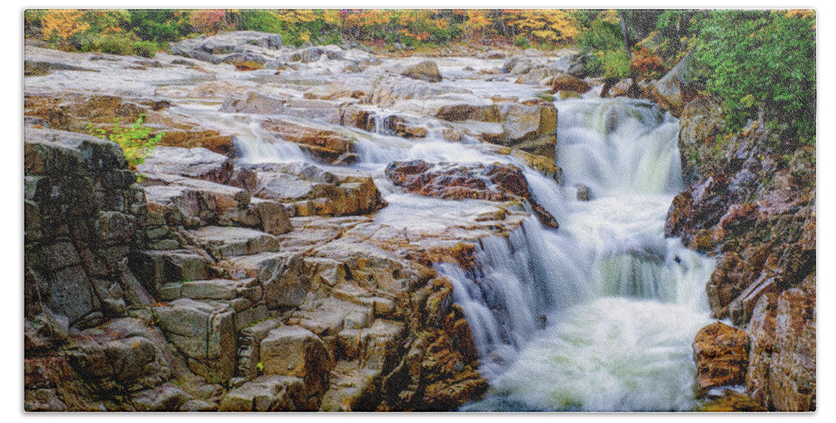 Albany Bath Towel featuring the photograph Autumn Color at Rocky Gorge by Jeff Sinon