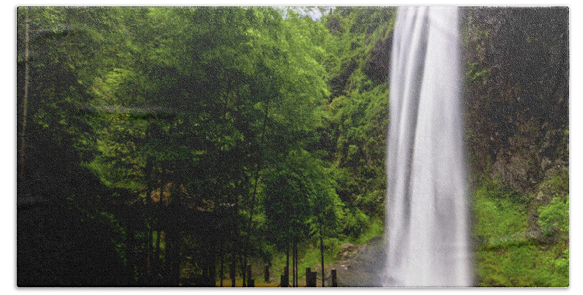Water Hand Towel featuring the photograph BaiYun Waterfall II by William Dickman