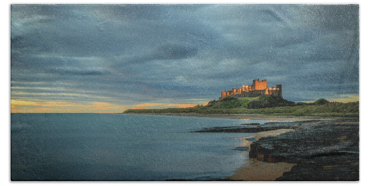 Ancient Bath Towel featuring the photograph Bamburgh castle 01 by Chris Smith