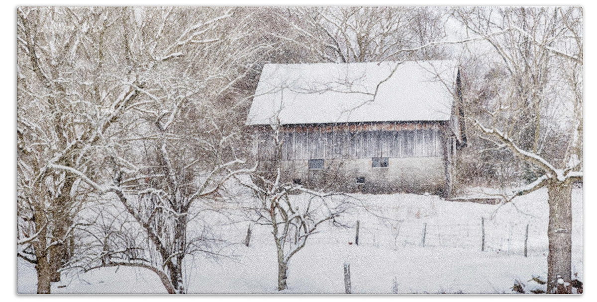 Barn Bath Towel featuring the photograph Barn in the Snow #2608 by Susan Yerry