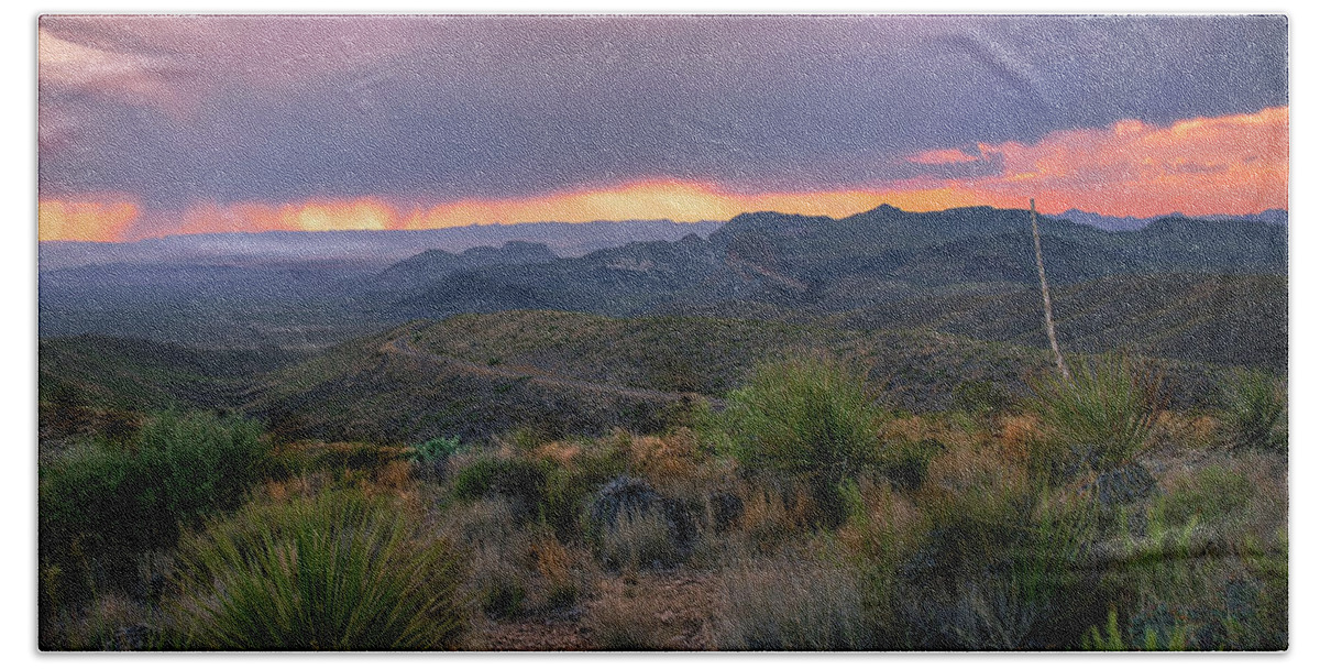 Big Bend Bath Towel featuring the photograph Texas Big bend Stormy Late Afternoon by Harriet Feagin