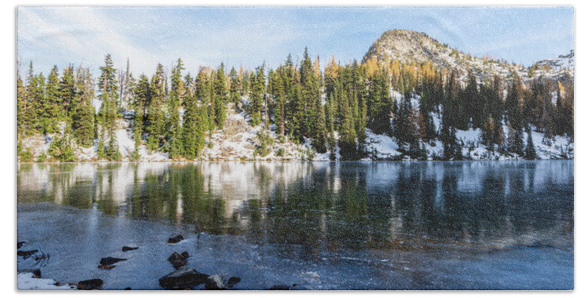 Outdoor; Fall Colors; Autumn; Larch; Golden; Color; Mountains; Tree; North Cascade; Blue Lake; Washington Pass; Washington Beauty; Pacific North West Bath Towel featuring the digital art Blue Lake, WA by Michael Lee