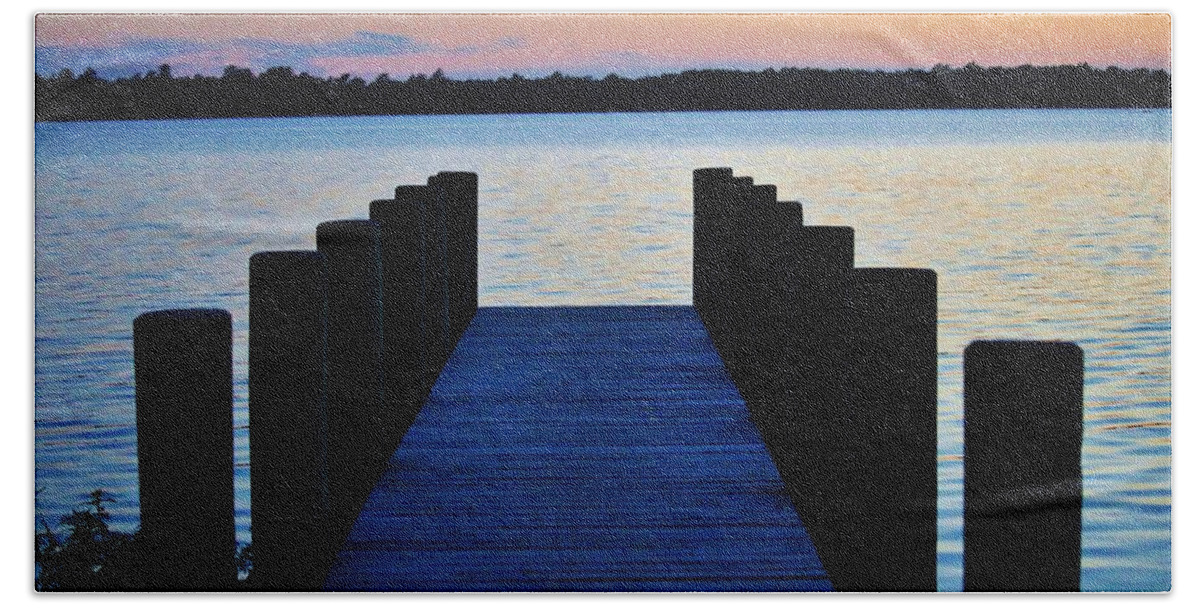 Pier Bath Towel featuring the photograph Boat Pier At Sunset by Cynthia Guinn