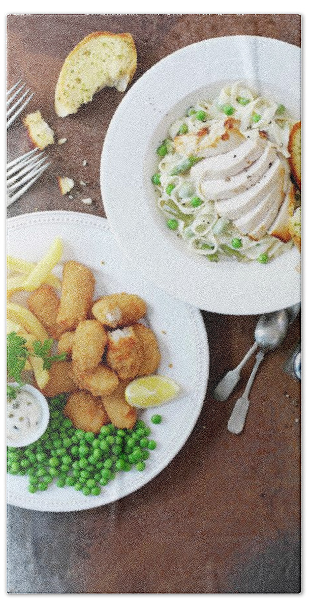 Ip_11169244 Hand Towel featuring the photograph Breaded Scampi With Chips And Peas, And Ribbon Pasta With Chicken And Peas by Garlick, Ian
