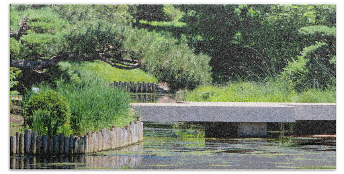 Platform Bridge Hand Towel featuring the photograph Bridge Over Pond in Japanese Garden by Colleen Cornelius