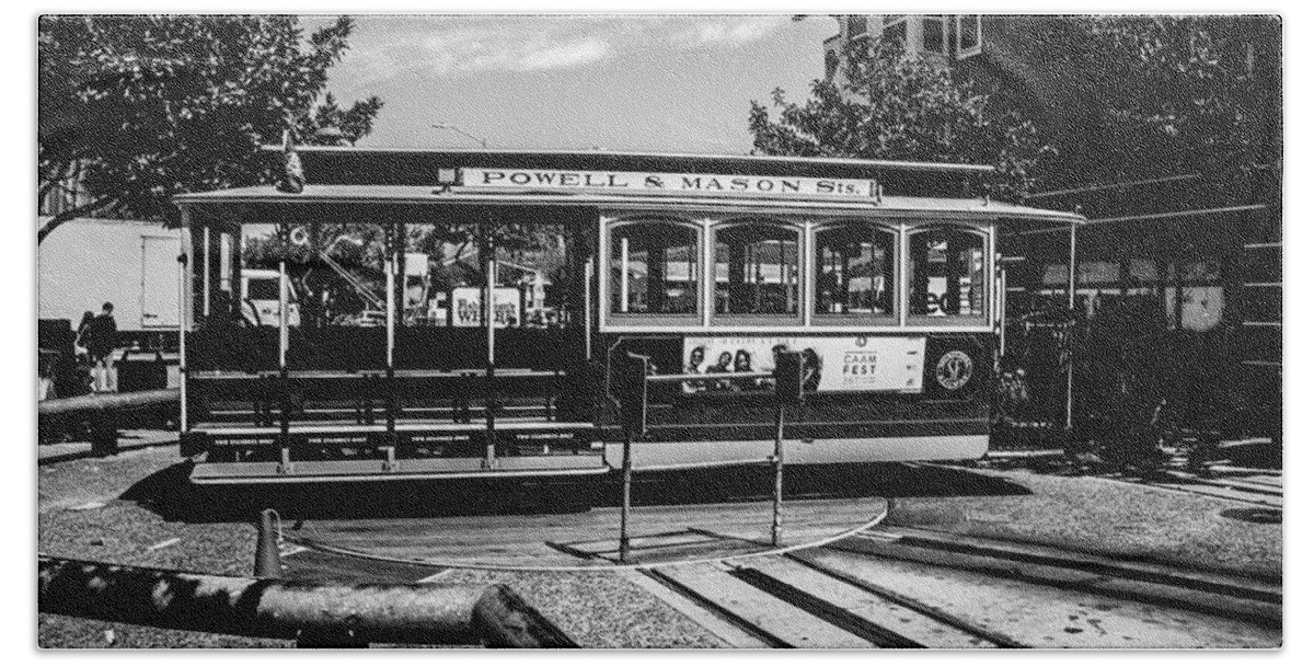 Cable Car Bath Towel featuring the photograph Cable car Turn around by Stuart Manning