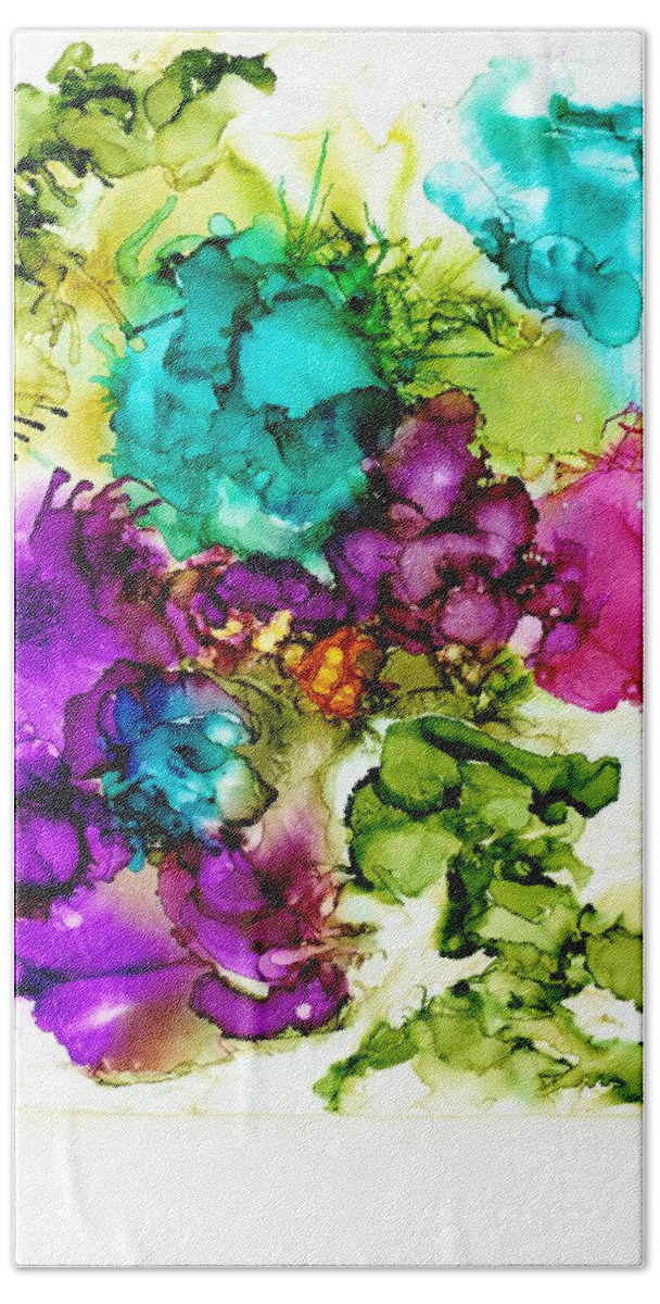 Alcohol Ink Bath Towel featuring the painting Cara's Floral by Christy Sawyer
